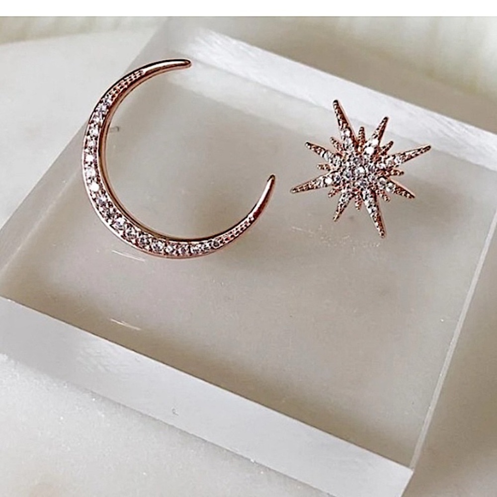 NEW Rose Gold-Platedβ S925 Asymmetric Moon & Star Stud CZ Earrings, 2.2 x 1.8cm